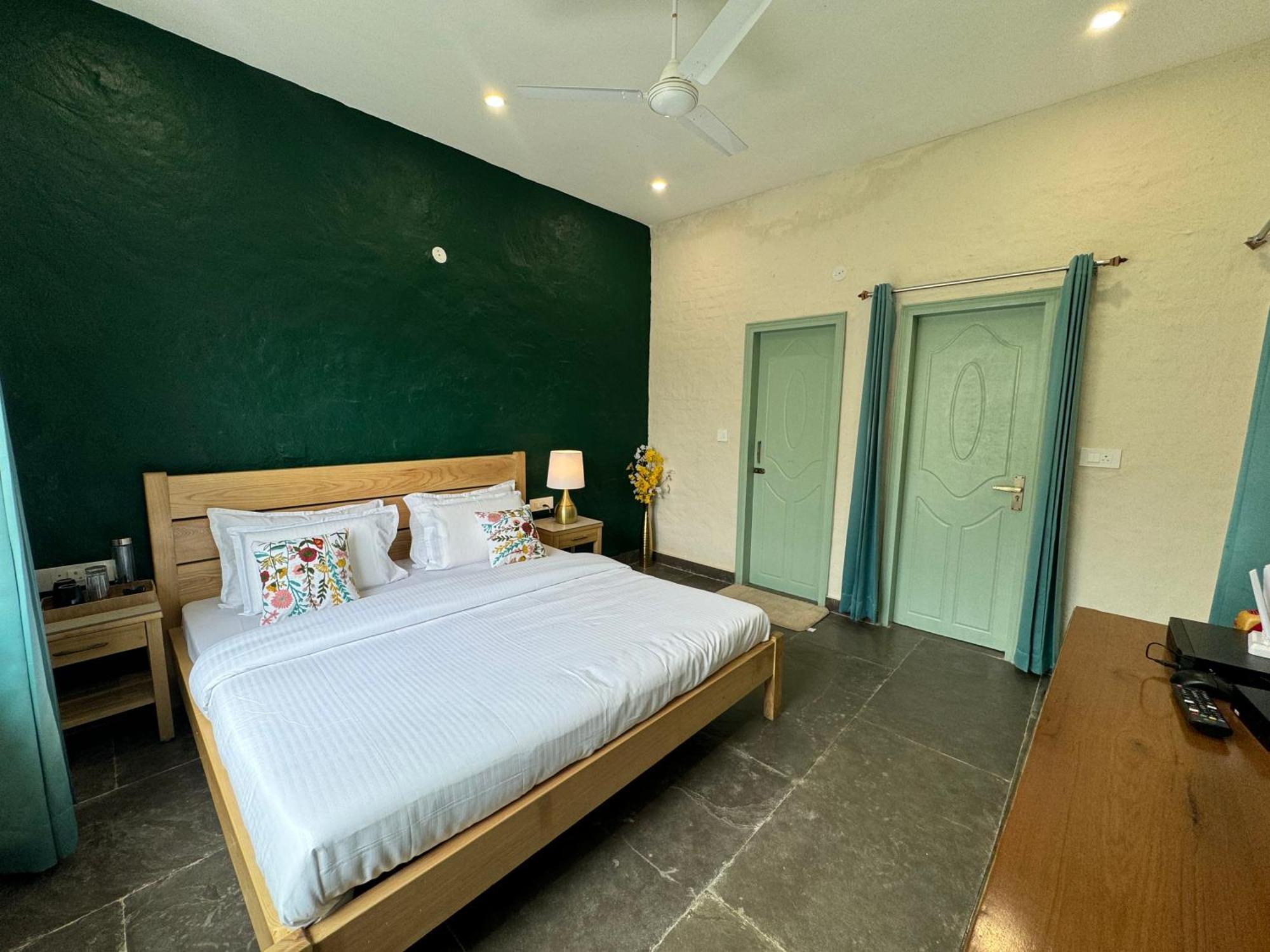 Cliff House, 3Br Lux Farmhouse 2Km To Rajpur Road เดห์ราดุน ภายนอก รูปภาพ